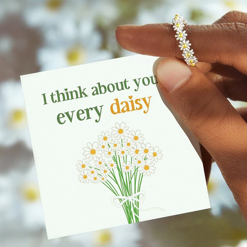 Adjustable Dainty Daisy Flower Ring