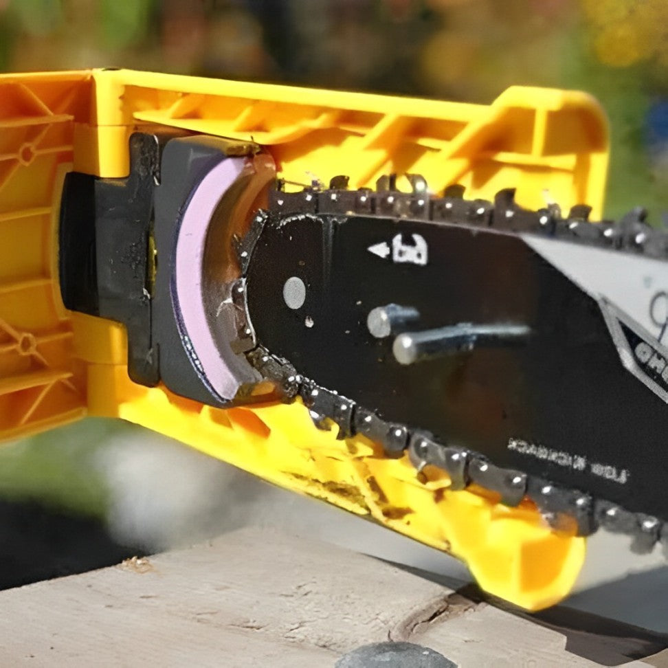 Portable Chainsaw Sharpener with Adjustable Pin Spacing for 14-20in Bars