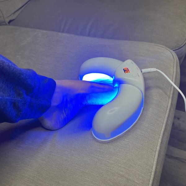 LED Nail Treatment Device with Dual Wavelength Technology and Automatic Activation