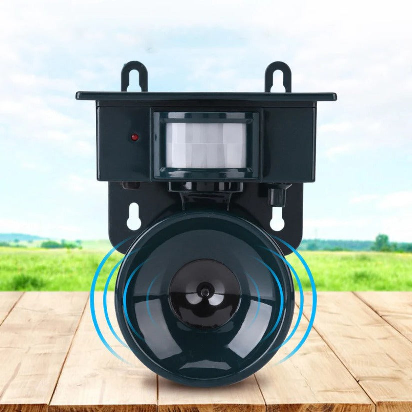 Solar Powered Bird Repeller with Motion Sensor and Adjustable Sound Deterrent